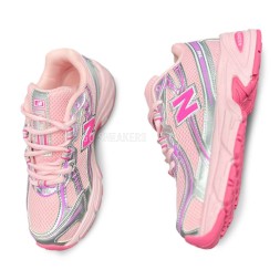 New Balance 740 Pink