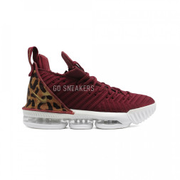 Nike LeBron 16 "KING"